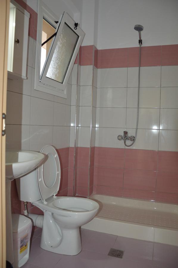 Mihalis Apartments Himare Exterior foto