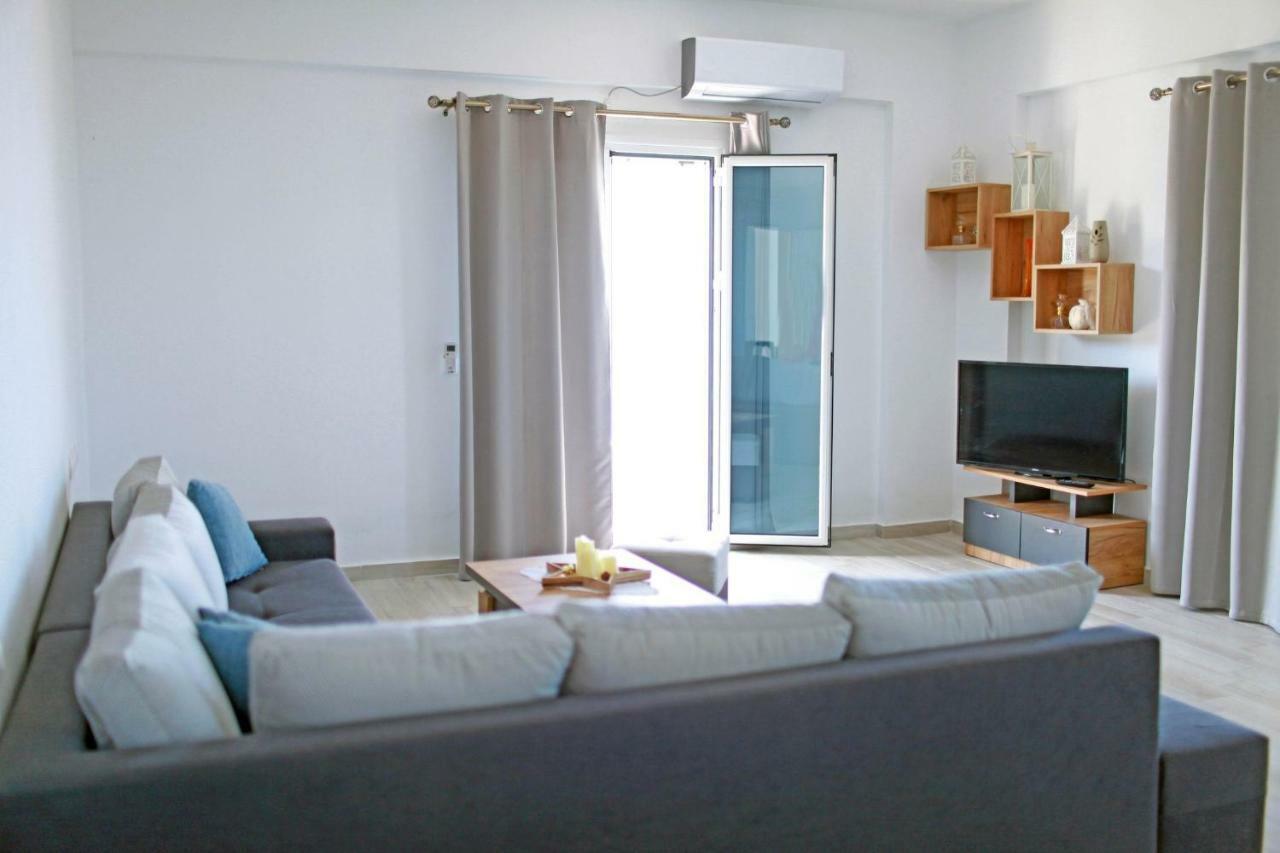 Mihalis Apartments Himare Exterior foto